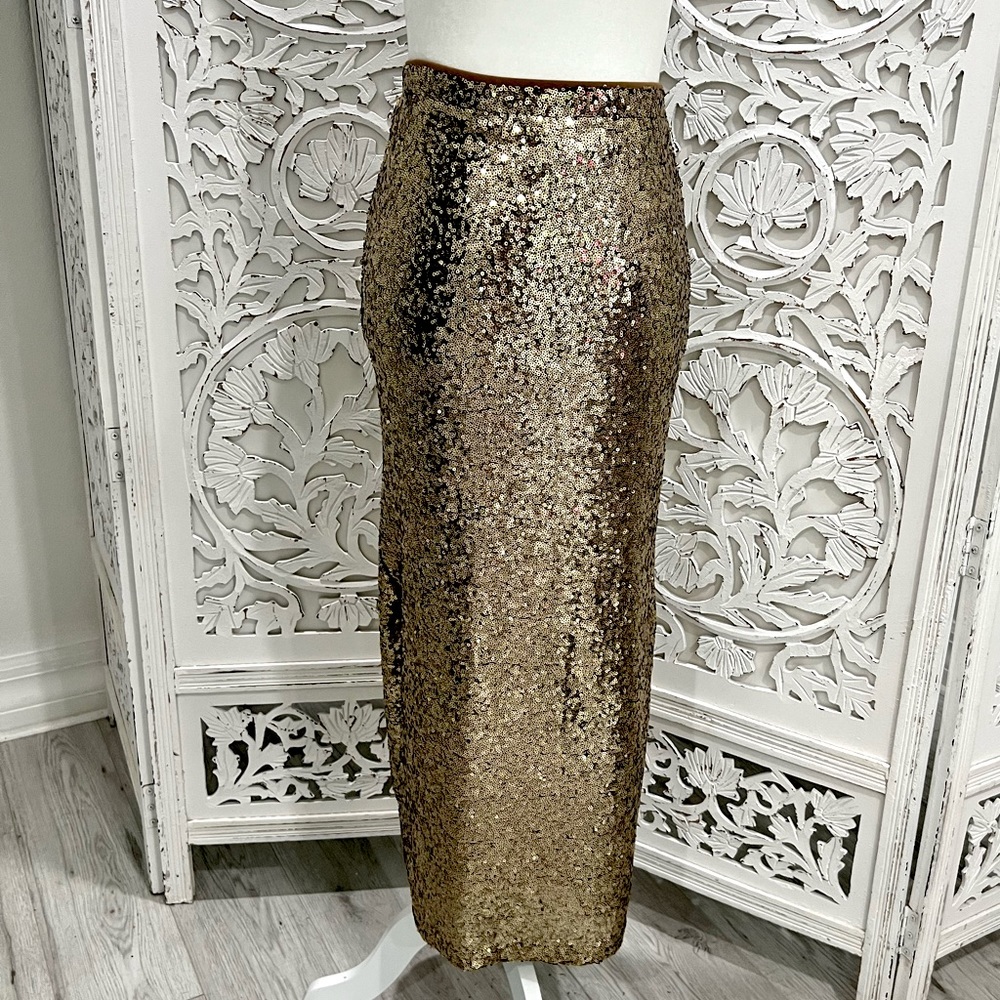 Sequence skirt